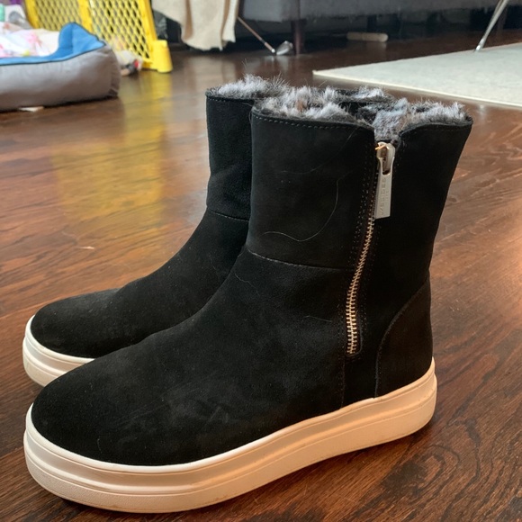 J/SLIDES TRISTAN WEATHERPROOF SUEDE BOOT - Picture 1 of 5
